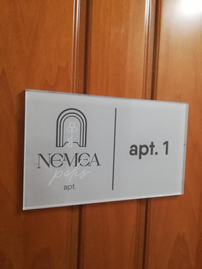 Nemeapolis 1 Apt Esterno foto